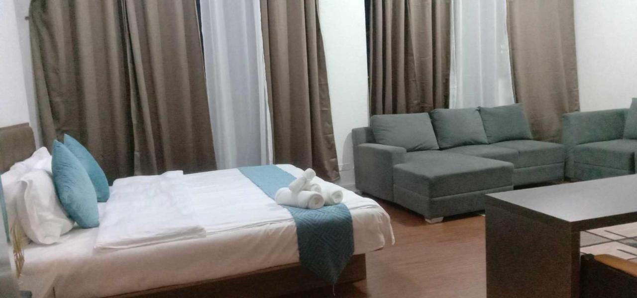 Accommodation Services Макати Экстерьер фото