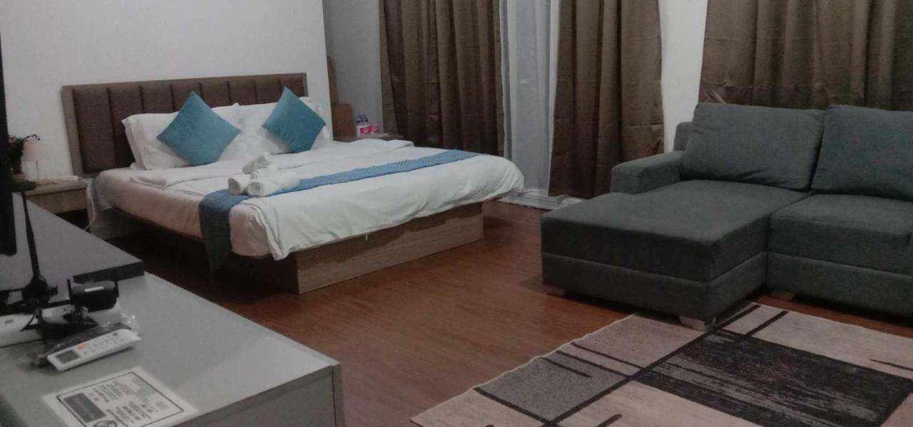 Accommodation Services Макати Экстерьер фото